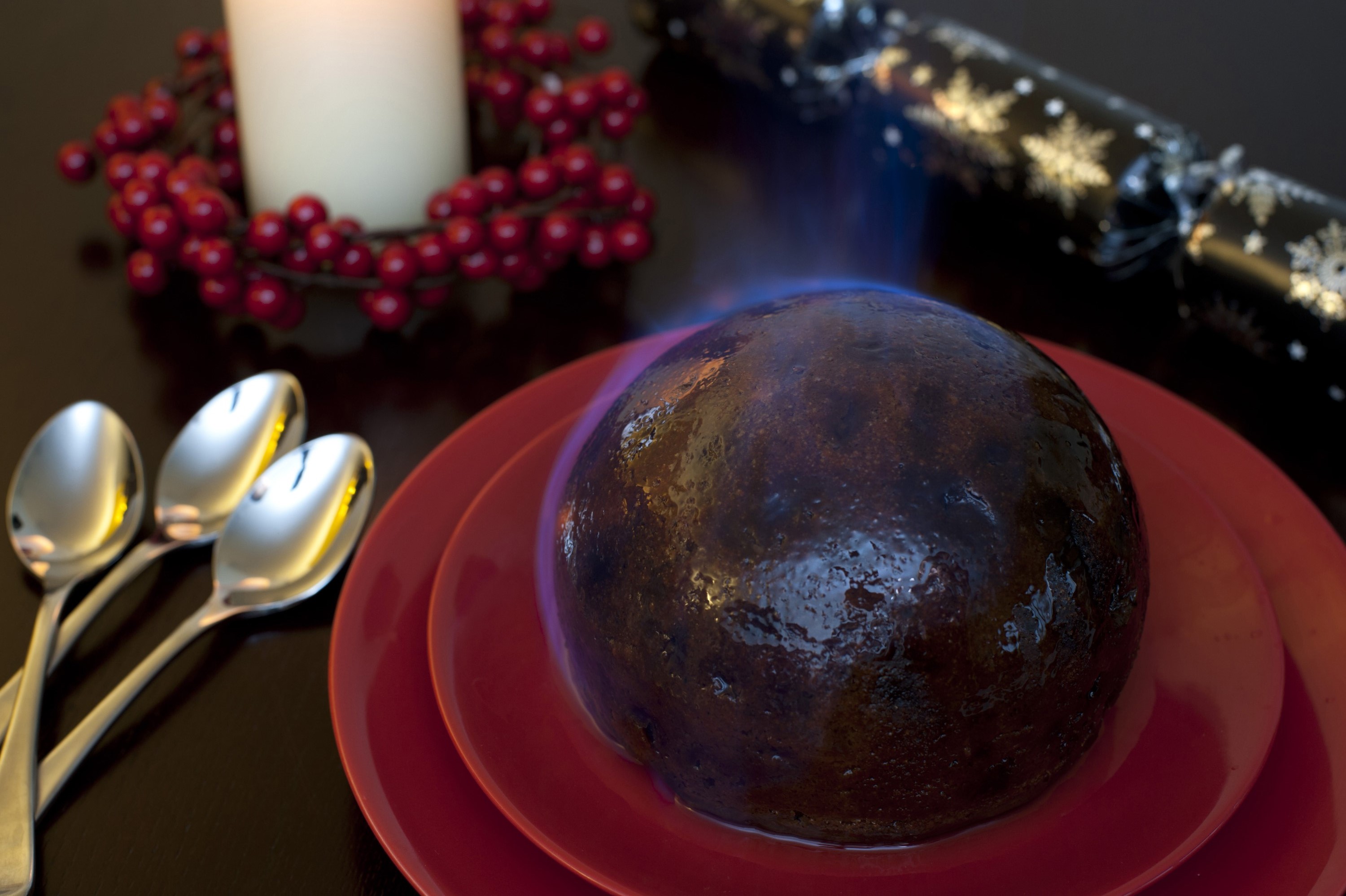 Photo of Flaming Christmas pudding | Free christmas images